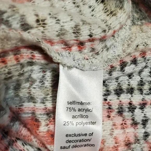 Maurices Women's Size Large Long Sleeve Knit Top Lace Crochet Trim Soft - Picture 6 of 7